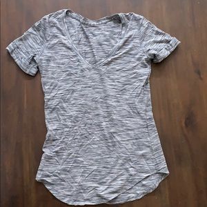 Lululemon Short Sleeve V-neck Shirt - Size 4